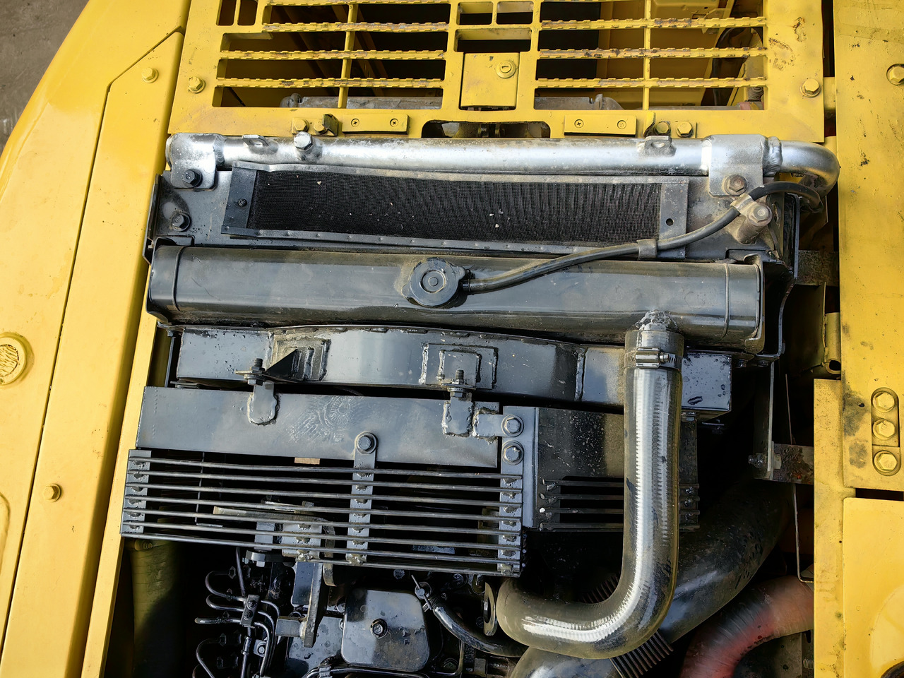 Komatsu pc200-7 - Crawler excavator: picture 2 Komatsu pc200-7 - Crawler excavator: picture 2