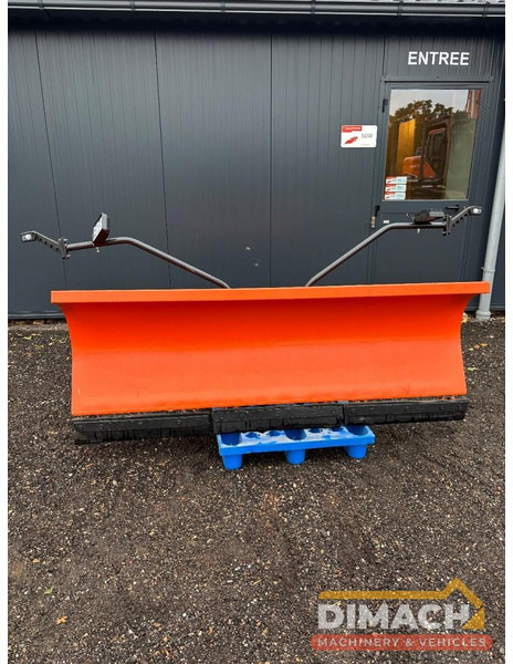 Pronar Snowblade 205 cm Sneeuwschuiver hydraulische draaibaar, met Bobcat opname 205 cm breed - Attachment: picture 1 Pronar Snowblade 205 cm Sneeuwschuiver hydraulische draaibaar, met Bobcat opname 205 cm breed - Attachment: picture 1