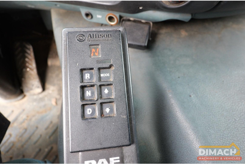 Leasing of DAF AS75PC 6x2*4 DAF CF - Haller - kraak pers opbouw - HMF 2000 SK3 kraan met afstandbediening - Euro 3 - NL auto - 1 kamer DAF AS75PC 6x2*4 DAF CF - Haller - kraak pers opbouw - HMF 2000 SK3 kraan met afstandbediening - Euro 3 - NL auto - 1 kamer: picture 20