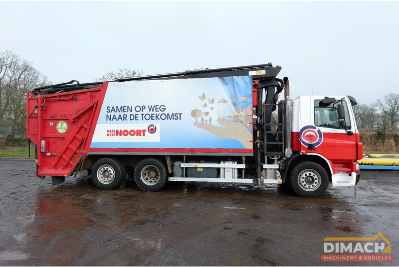 DAF AS75PC 6x2*4 DAF CF - Haller - kraak pers opbouw - HMF 2000 SK3 kraan met afstandbediening - Euro 3 - NL auto - 1 kamer - Garbage truck: picture 3 DAF AS75PC 6x2*4 DAF CF - Haller - kraak pers opbouw - HMF 2000 SK3 kraan met afstandbediening - Euro 3 - NL auto - 1 kamer - Garbage truck: picture 3