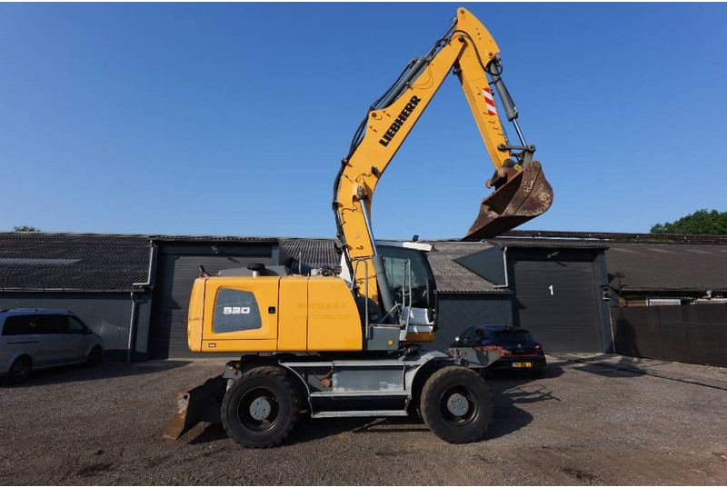 Liebherr A920 mono 21 ton! NL machine 4x4 - Wheel excavator: picture 2 Liebherr A920 mono 21 ton! NL machine 4x4 - Wheel excavator: picture 2
