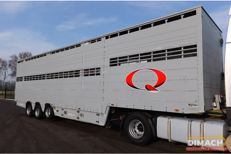 Pezzaioli SBA32 Veetrailer 2 lagen voor koeien - 3 asser - hefdak - belast beweegbaar - hydr. ramp - Pezzaioli SBA32 - Farm trailer: picture 4 Pezzaioli SBA32 Veetrailer 2 lagen voor koeien - 3 asser - hefdak - belast beweegbaar - hydr. ramp - Pezzaioli SBA32 - Farm trailer: picture 4