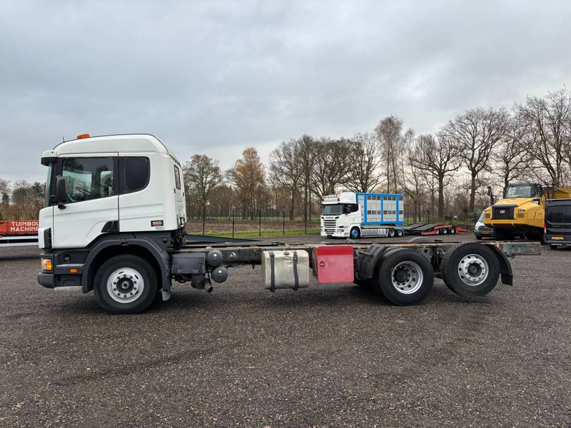 Scania 94 D Low km!! automatic gearbox - manual engine - Cab chassis truck: picture 4 Scania 94 D Low km!! automatic gearbox - manual engine - Cab chassis truck: picture 4