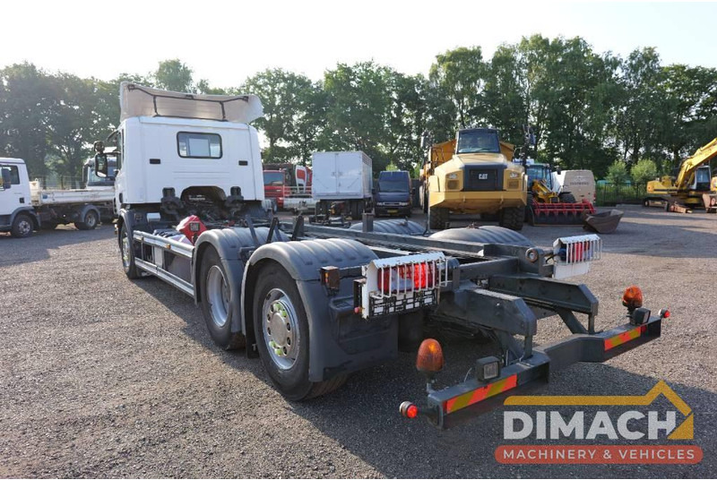 Scania P230 P 230 Euro 5 6x2*4 TOP!! Retarder right hand steer - Cab chassis truck: picture 2 Scania P230 P 230 Euro 5 6x2*4 TOP!! Retarder right hand steer - Cab chassis truck: picture 2