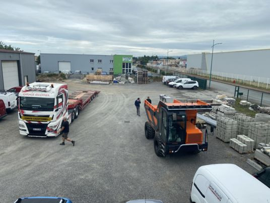 Case D14 - Mini dumper: picture 2 Case D14 - Mini dumper: picture 2