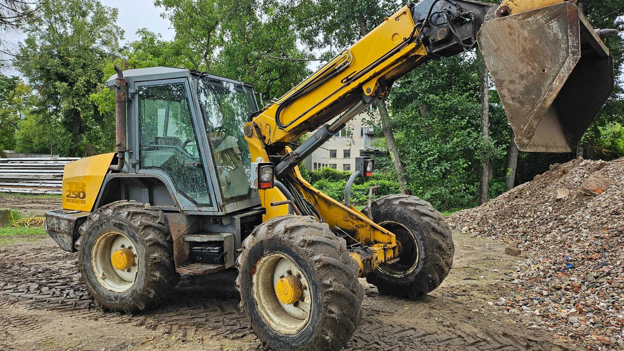 Ładowarka teleskopowa MATBRO TR250-110 Powershift jcb - Telescopic wheel loader: picture 4 Ładowarka teleskopowa MATBRO TR250-110 Powershift jcb - Telescopic wheel loader: picture 4