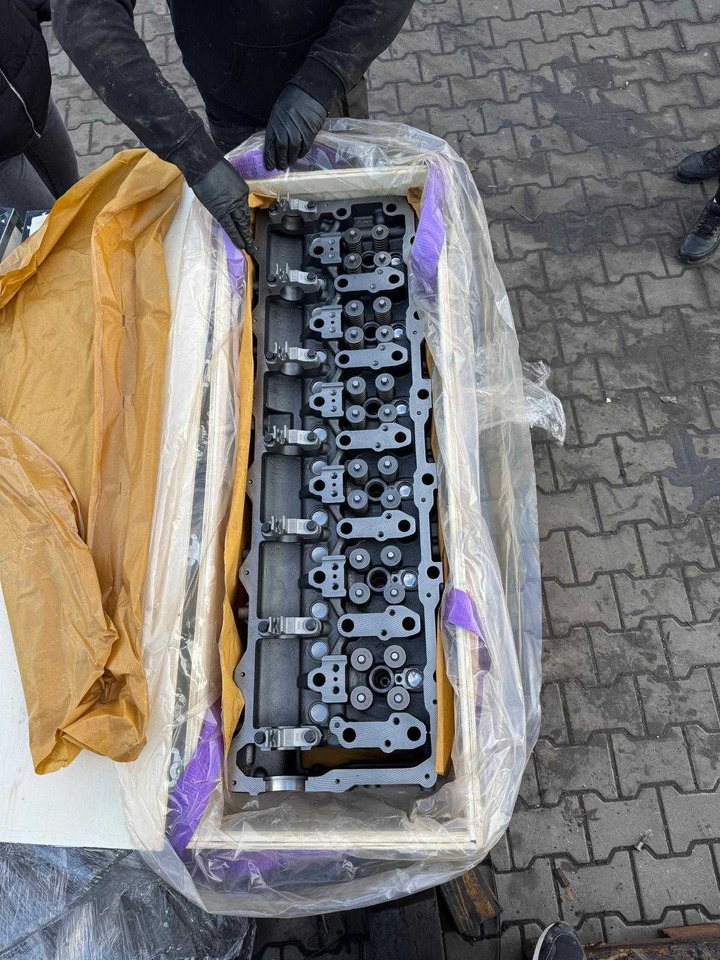 Blok NOWY! do silnika Mercedes om 460 JAGUAR ROPA CLAAS - Engine: picture 3 Blok NOWY! do silnika Mercedes om 460 JAGUAR ROPA CLAAS - Engine: picture 3