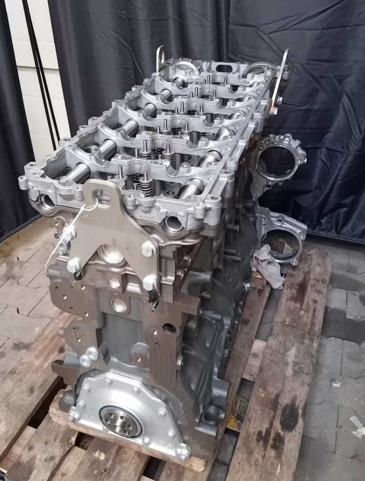 Silnik Mercedes om936LA mp4 euro6 Class Setra Jaguar Gwarancja - Engine: picture 1 Silnik Mercedes om936LA mp4 euro6 Class Setra Jaguar Gwarancja - Engine: picture 1