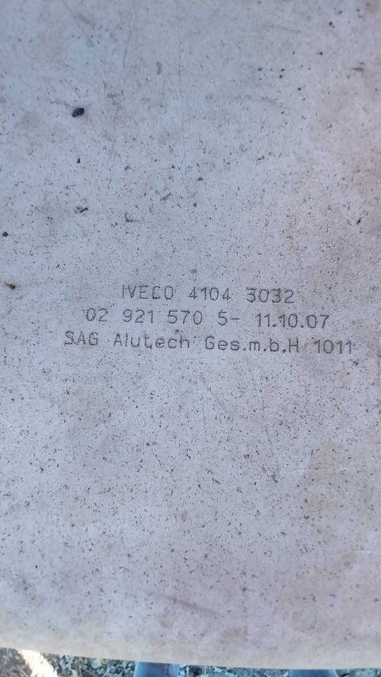 Zbiornik paliwowa bak IVECO STRALIS hiway mega e5  aluminiowy 570/600 - Fuel tank for Truck: picture 3 Zbiornik paliwowa bak IVECO STRALIS hiway mega e5  aluminiowy 570/600 - Fuel tank for Truck: picture 3