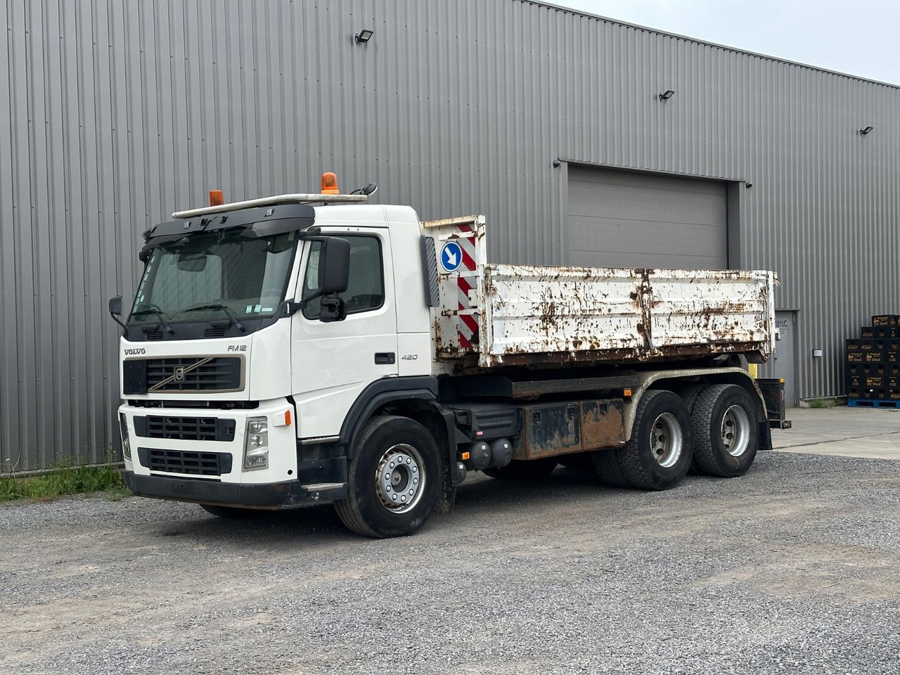 Volvo FM 420 - Hook lift truck: picture 5 Volvo FM 420 - Hook lift truck: picture 5