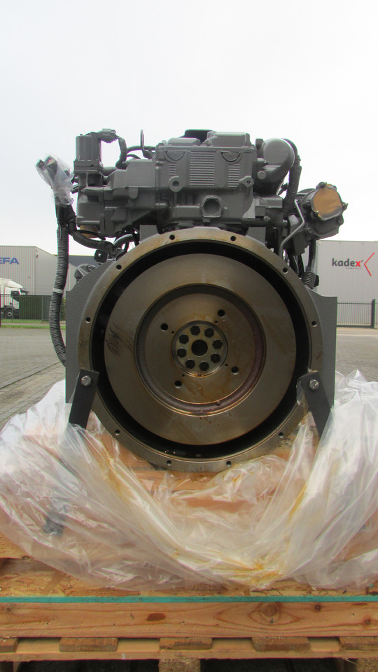 Isuzu SPECIAL PRICE 6HK1XYSA-01 € 22.900,= net ex vat 6HK1XYSS-01 € 22.900,= net ex vat ENGINES for EXCAVATOR HITACHI 4JJ1 - 4HK1 - 6HK1 JCB 4JJ1 - 4HK1 6HK1 CASE 4JJ1 - 4HK1 - 6HK1 - Engine for Excavator: picture 3 Isuzu SPECIAL PRICE 6HK1XYSA-01 € 22.900,= net ex vat 6HK1XYSS-01 € 22.900,= net ex vat ENGINES for EXCAVATOR HITACHI 4JJ1 - 4HK1 - 6HK1 JCB 4JJ1 - 4HK1 6HK1 CASE 4JJ1 - 4HK1 - 6HK1 - Engine for Excavator: picture 3