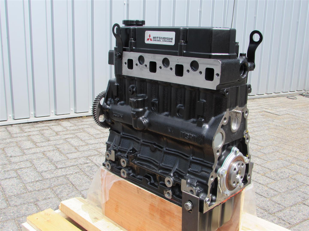 Mitsubishi NEW LONG BLOCK S4L(2) - Engine for Excavator: picture 4 Mitsubishi NEW LONG BLOCK S4L(2) - Engine for Excavator: picture 4