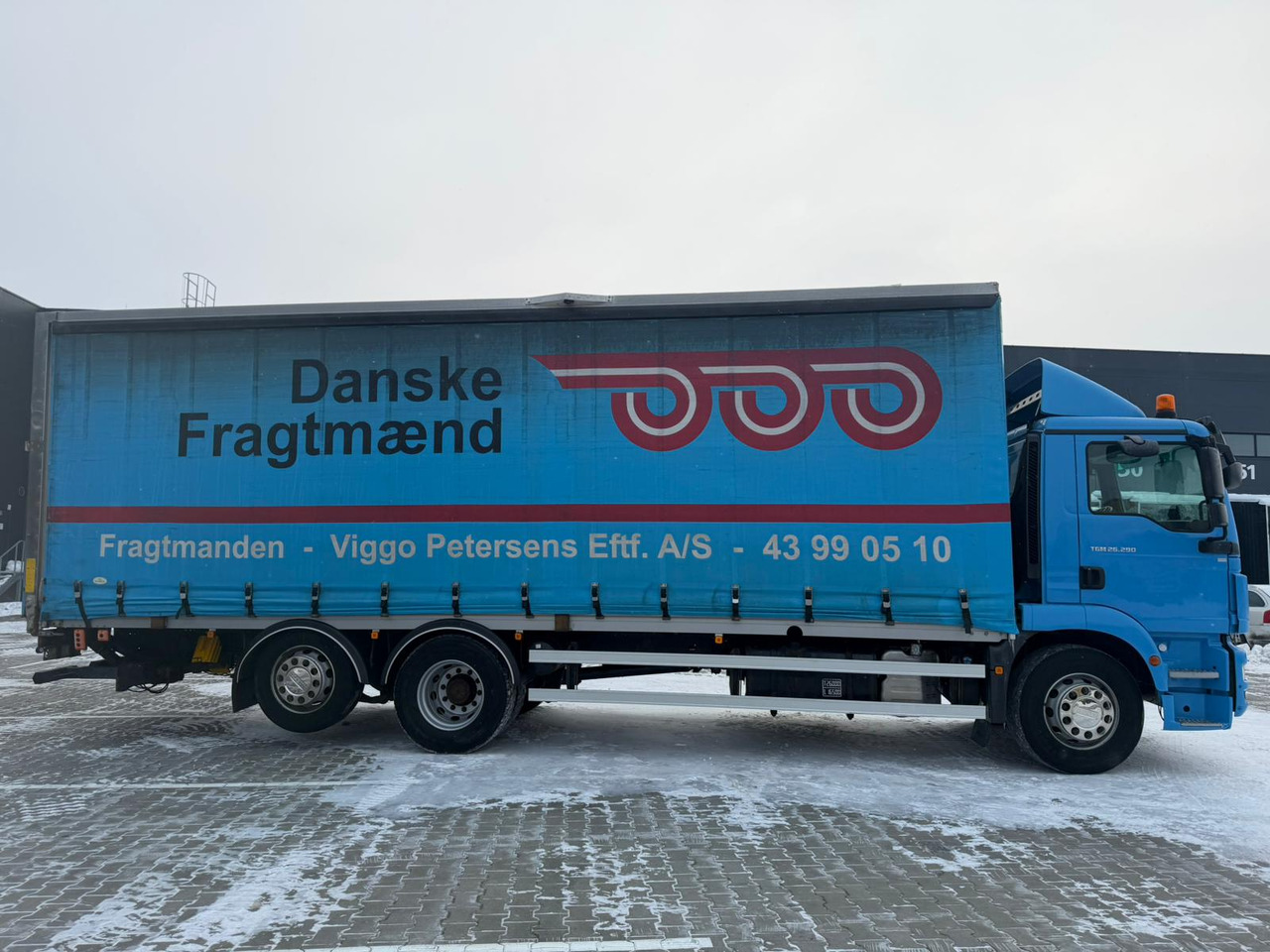 MAN TGM 26.290 - Curtainsider truck: picture 3 MAN TGM 26.290 - Curtainsider truck: picture 3