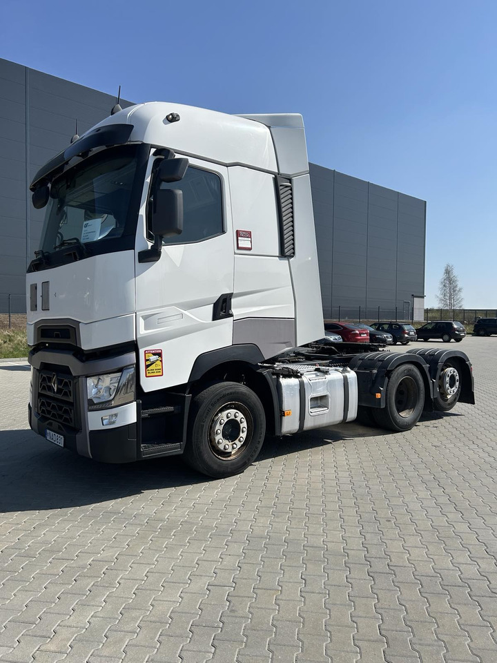 Renault T520 - Tractor unit: picture 1 Renault T520 - Tractor unit: picture 1