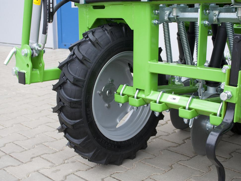 Leasing of Bomet Drillmaschine / Seeder / Semoir / Seminatrice / Sembradora / Сеялка / Siewnik 3 m Bomet Drillmaschine / Seeder / Semoir / Seminatrice / Sembradora / Сеялка / Siewnik 3 m: picture 6 Leasing of Bomet Drillmaschine / Seeder / Semoir / Seminatrice / Sembradora / Сеялка / Siewnik 3 m Bomet Drillmaschine / Seeder / Semoir / Seminatrice / Sembradora / Сеялка / Siewnik 3 m: picture 6