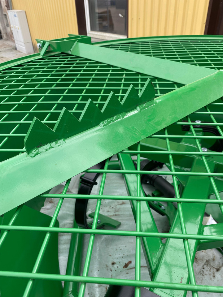 DC Betonmischer / Hydraulic concrete mixer / Malaxeur à béton hydraulique / Betoniera / Бетономешалка с гидравлическим приводом / Betoniarka hydrauliczna 800 l - Concrete mixer: picture 3 DC Betonmischer / Hydraulic concrete mixer / Malaxeur à béton hydraulique / Betoniera / Бетономешалка с гидравлическим приводом / Betoniarka hydrauliczna 800 l - Concrete mixer: picture 3