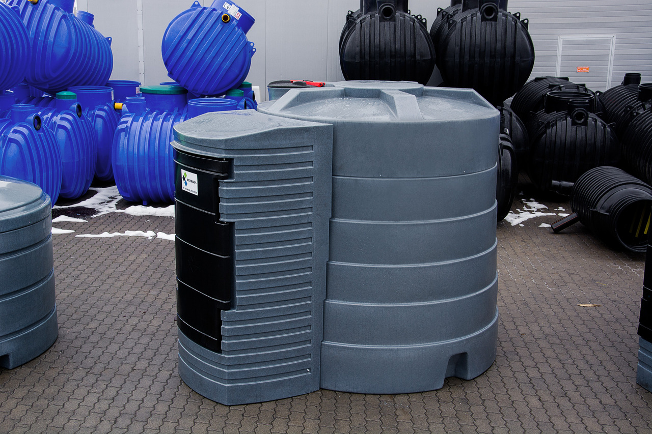 DC Dieseltank / Double-walled fuel tank for diesel fuel / Cuve à gasoil / Serbatoio gasolio / Бак для дизельного топлива / Zbiornik dwupłaszczowe na paliwo do oleju napędowego 5000 l - Storage tank: picture 1 DC Dieseltank / Double-walled fuel tank for diesel fuel / Cuve à gasoil / Serbatoio gasolio / Бак для дизельного топлива / Zbiornik dwupłaszczowe na paliwo do oleju napędowego 5000 l - Storage tank: picture 1