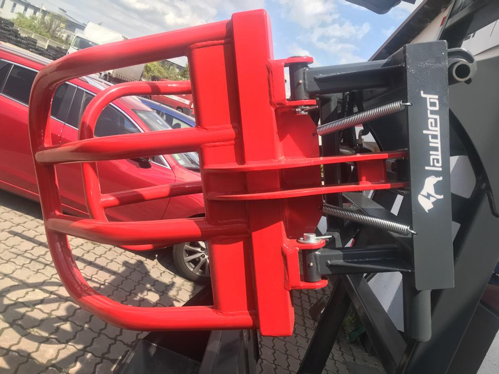 Lauderof Ballenzange / Bale grab / Pince à balles / Pinze per balle / Захват для рулонов / Chwytak do bel - Grapple for Farm tractor: picture 4 Lauderof Ballenzange / Bale grab / Pince à balles / Pinze per balle / Захват для рулонов / Chwytak do bel - Grapple for Farm tractor: picture 4