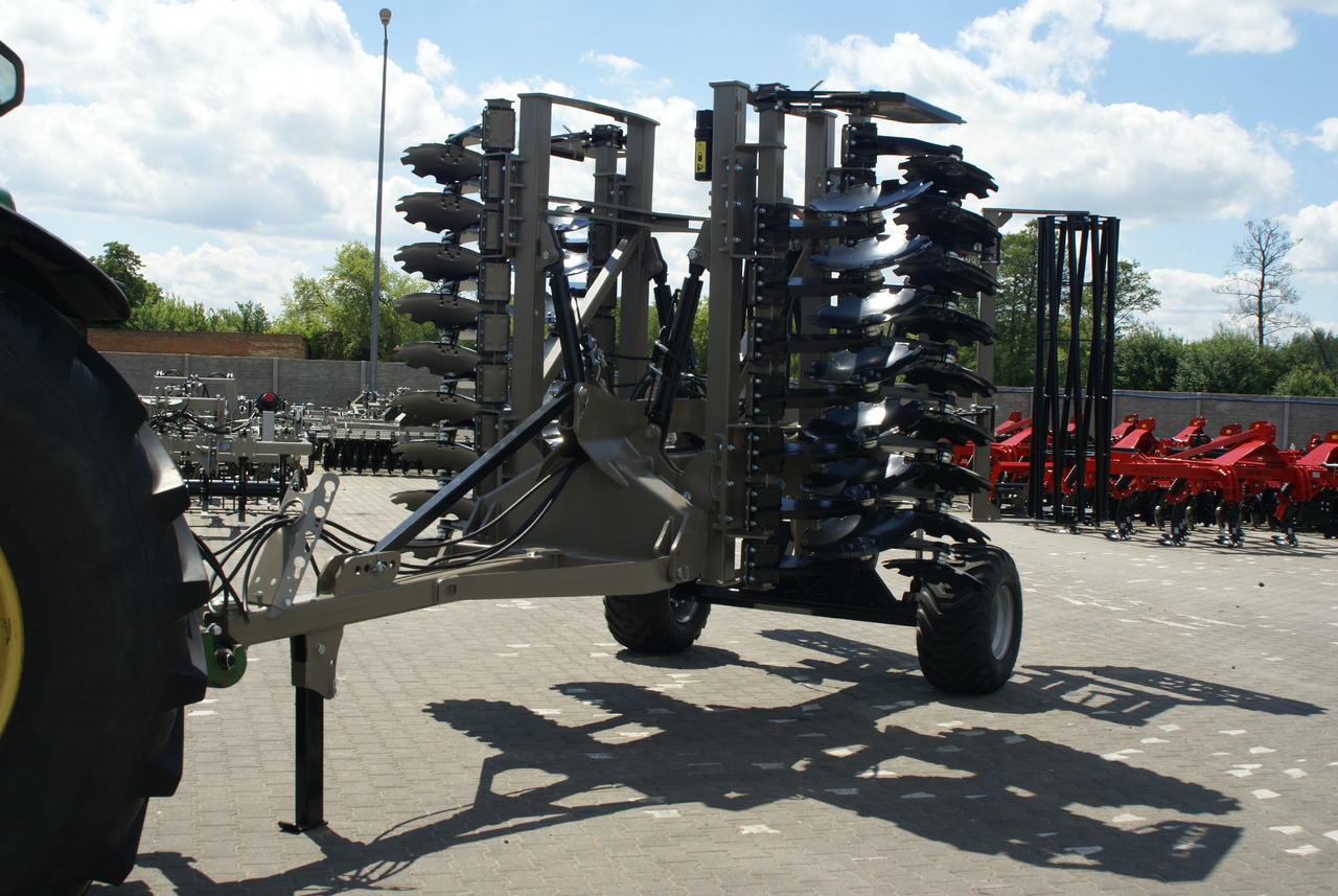 ROLEX Hydraulische Scheibenegge / Hydraulic discs harrow / Dechaumeur à disques / Erpice a dischi / Гидравлическая дисковая борона / Brona talerzowa hydraulicznie składana ciężka 4 m - Disc harrow: picture 2 ROLEX Hydraulische Scheibenegge / Hydraulic discs harrow / Dechaumeur à disques / Erpice a dischi / Гидравлическая дисковая борона / Brona talerzowa hydraulicznie składana ciężka 4 m - Disc harrow: picture 2