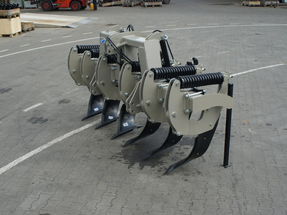 ROLEX Tiefenlockerer / Subsoiler / Décompacteur / Dissodatori / Subsolador / Глубокорыхлитель / Głębosz 3 m - Subsoiler: picture 3 ROLEX Tiefenlockerer / Subsoiler / Décompacteur / Dissodatori / Subsolador / Глубокорыхлитель / Głębosz 3 m - Subsoiler: picture 3