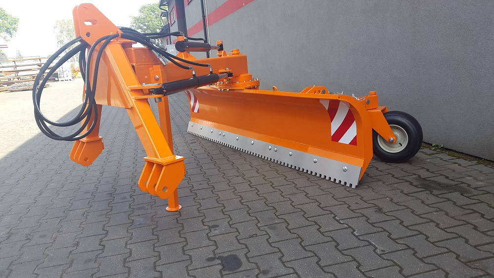 Spawex Hydraulischer Heckpflug / Hydraulic rear plow / Lame arrière / Arado hidráulico trasero / Pług tylny hydrauliczny 3 m - Snow plough for Municipal tractor: picture 1 Spawex Hydraulischer Heckpflug / Hydraulic rear plow / Lame arrière / Arado hidráulico trasero / Pług tylny hydrauliczny 3 m - Snow plough for Municipal tractor: picture 1