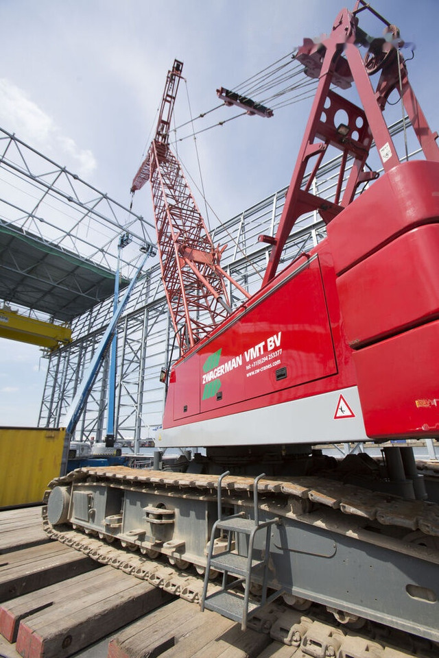 Fushun Quy 90 C - Crawler crane: picture 1 Fushun Quy 90 C - Crawler crane: picture 1