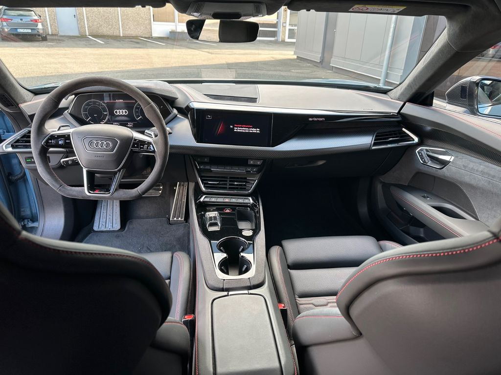 Car Audi e-tron GT RS quattro CARBON, EXCLUSIVE: picture 11