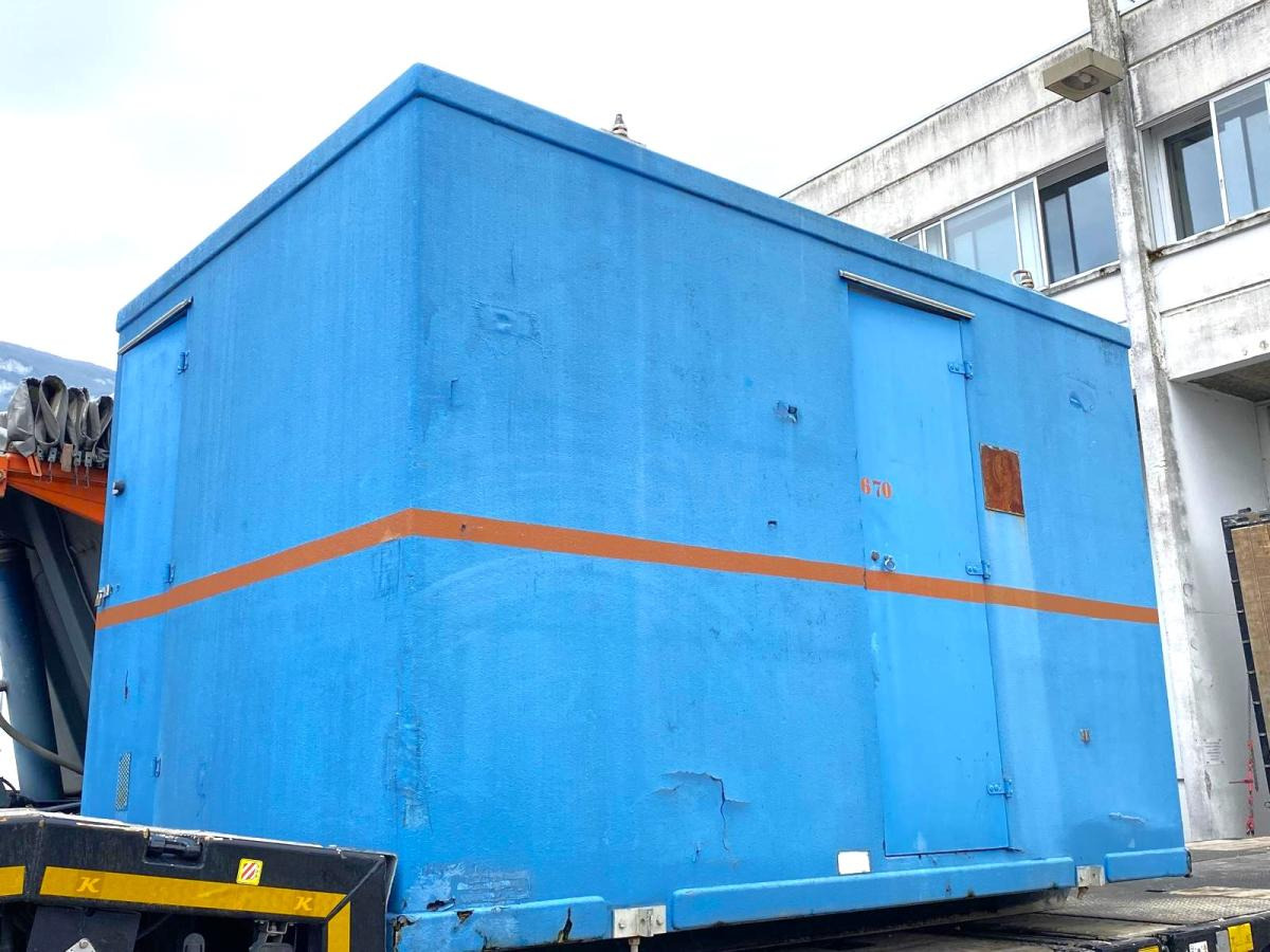 CABANE DE CHANTIER SUR BERCE AMPLIROLL - Construction container: picture 1 CABANE DE CHANTIER SUR BERCE AMPLIROLL - Construction container: picture 1