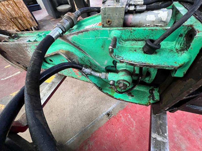 Hydraulic hammer MONTABERT M900 BRH Marteau hydraulique pour 15-25T: picture 8 Hydraulic hammer MONTABERT M900 BRH Marteau hydraulique pour 15-25T: picture 8