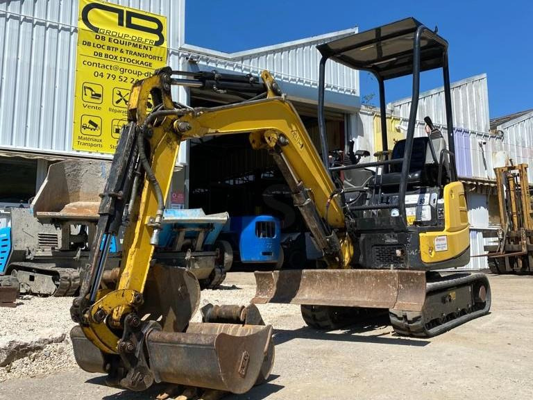 YANMAR Mini pelle VIO17 1.7T - Mini excavator: picture 1 YANMAR Mini pelle VIO17 1.7T - Mini excavator: picture 1