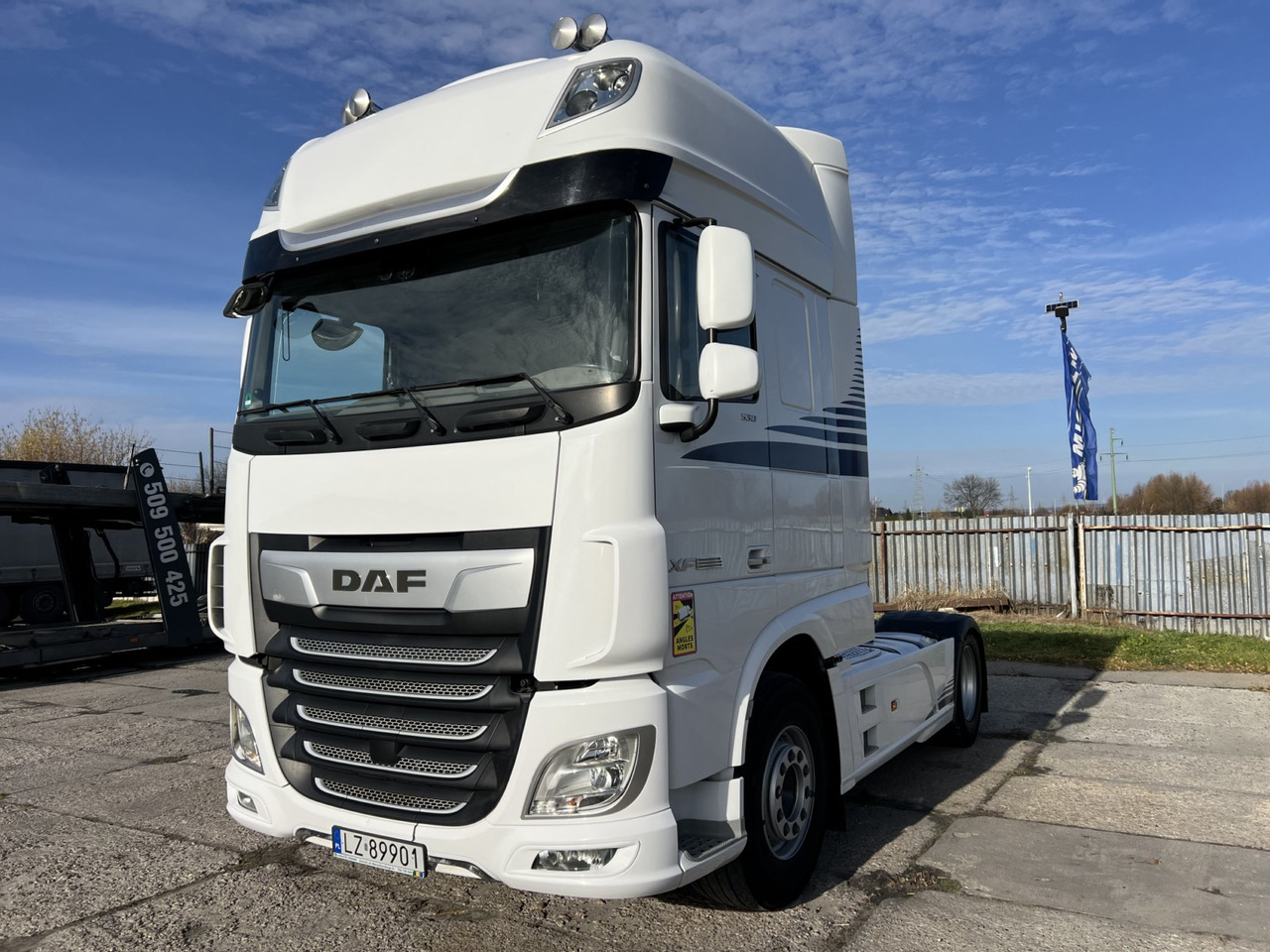 DAF XF530 - Tractor unit: picture 1 DAF XF530 - Tractor unit: picture 1
