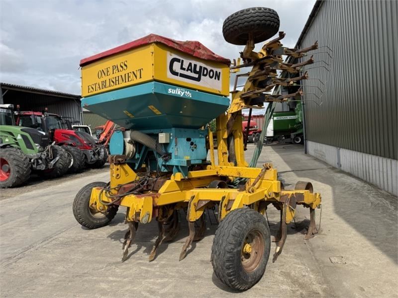 Claydon 6m V Form Drill - Combine seed drill: picture 3 Claydon 6m V Form Drill - Combine seed drill: picture 3