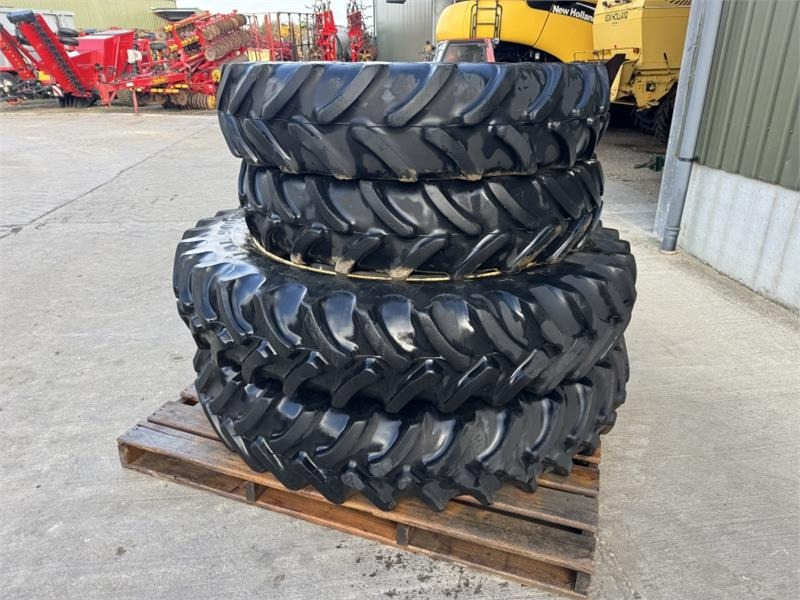 Firestone 340/85R36 and 380/90R50 New Holland Rowcrop Wheels - Wheels and tires for Agricultural machinery: picture 2 Firestone 340/85R36 and 380/90R50 New Holland Rowcrop Wheels - Wheels and tires for Agricultural machinery: picture 2