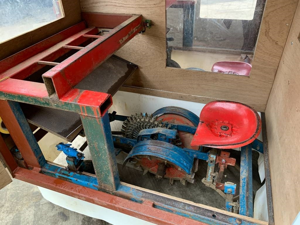 Forestry equipment Super Prefer Tree Transplanting Machine: picture 6