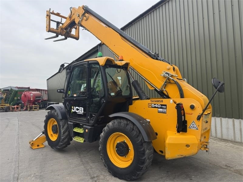 JCB 540-140 HiViz - Telescopic handler: picture 5 JCB 540-140 HiViz - Telescopic handler: picture 5