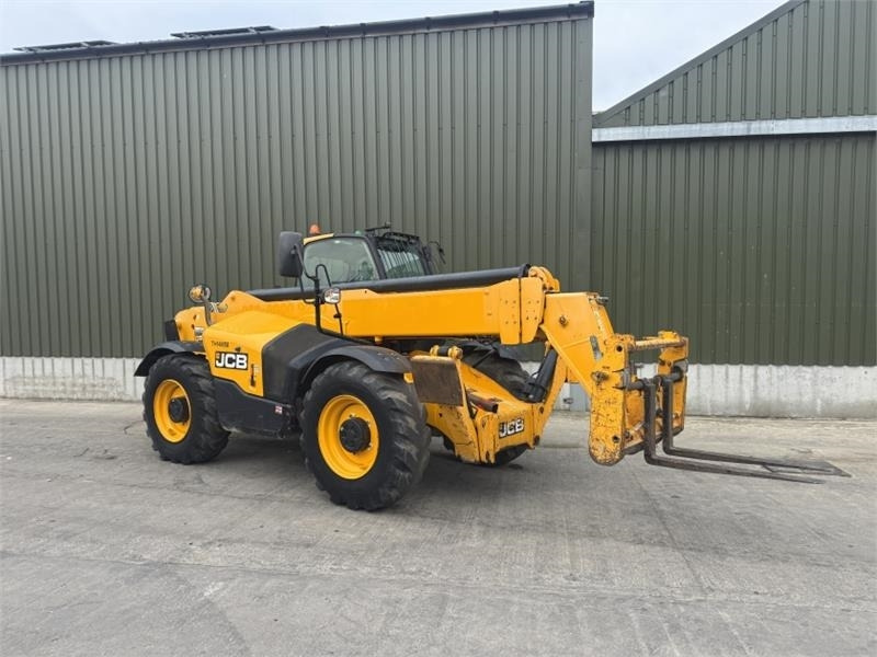 JCB 540-140 HiViz - Telescopic handler: picture 1 JCB 540-140 HiViz - Telescopic handler: picture 1