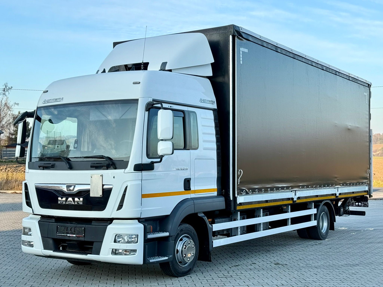 MAN TGL 12.250 / BURTO - FIRANKA / WINDA / 18 EUROPALET / SYPIALKA / 2018 ROK - Curtainsider truck: picture 2 MAN TGL 12.250 / BURTO - FIRANKA / WINDA / 18 EUROPALET / SYPIALKA / 2018 ROK - Curtainsider truck: picture 2