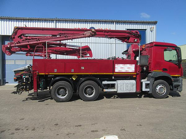 2017 SCHWING S24 X / MB AROCS - Concrete pump truck: picture 2 2017 SCHWING S24 X / MB AROCS - Concrete pump truck: picture 2