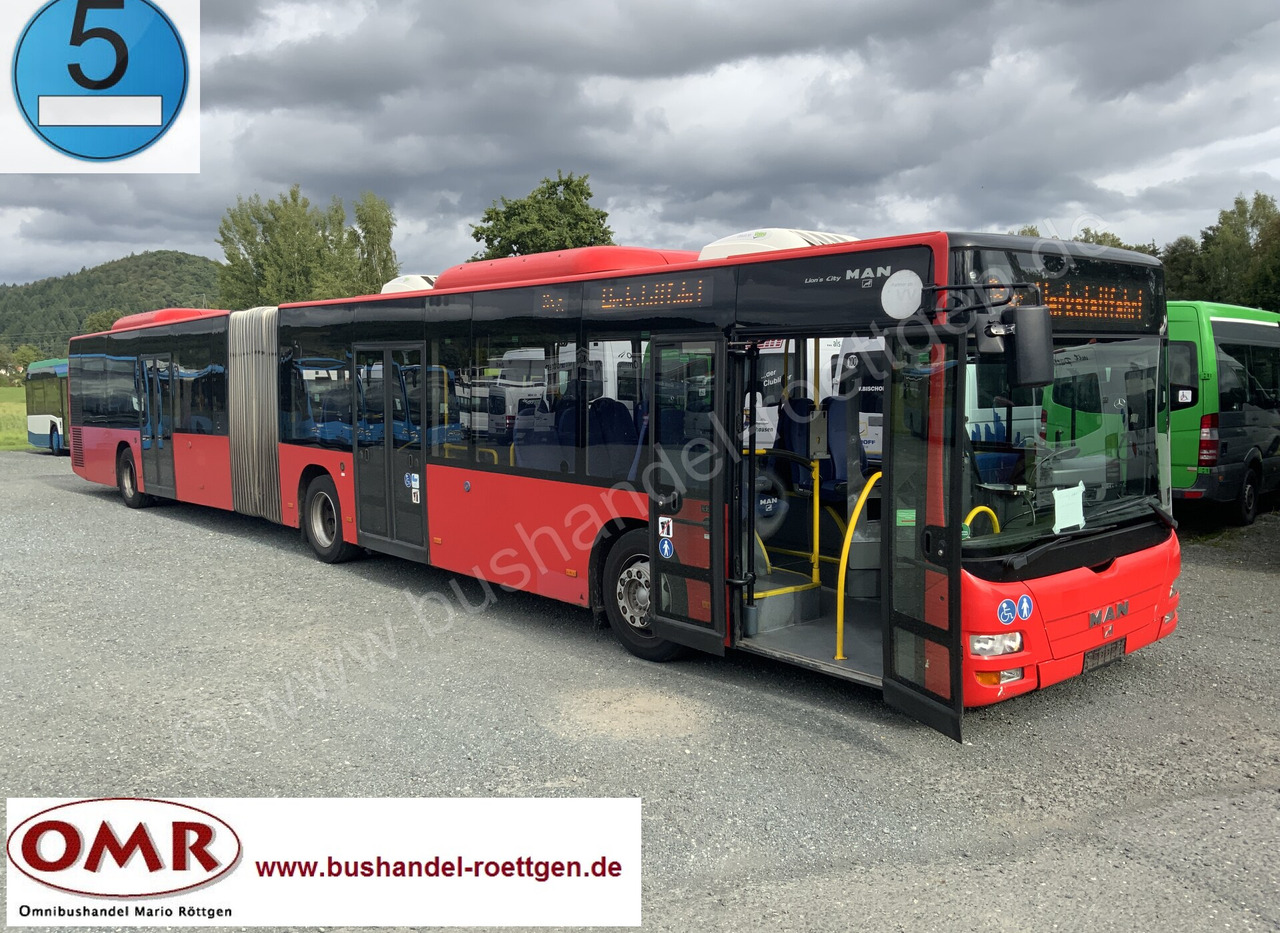 MAN A 23 Lions City - Articulated bus: picture 1 MAN A 23 Lions City - Articulated bus: picture 1
