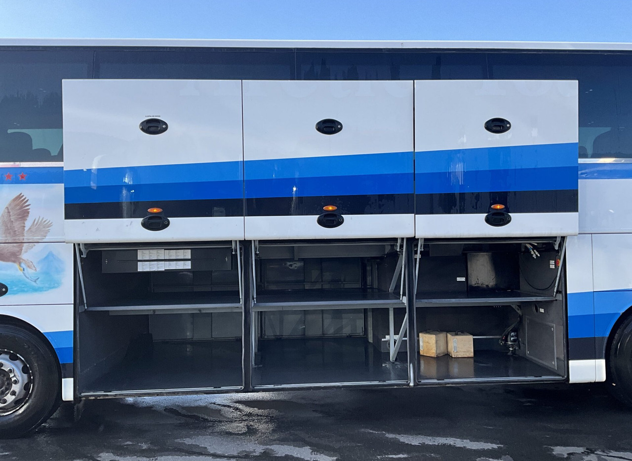 Coach Vanhool T 916 Astron: picture 7