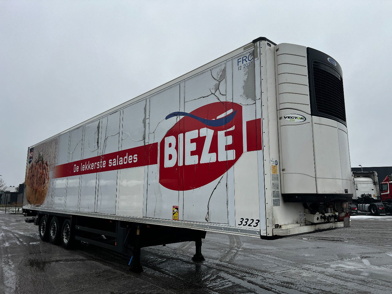 Schmitz Cargobull Carrier Vector 1550, 2x lift axle - Refrigerator semi-trailer: picture 2 Schmitz Cargobull Carrier Vector 1550, 2x lift axle - Refrigerator semi-trailer: picture 2