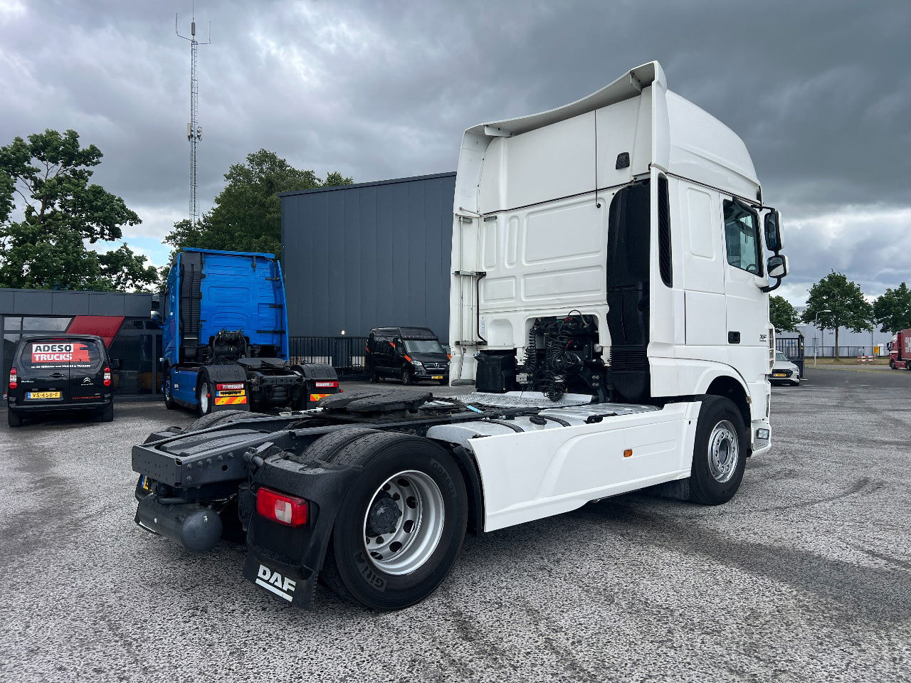 DAF XF 460 SSC, NL Truck - Tractor unit: picture 3 DAF XF 460 SSC, NL Truck - Tractor unit: picture 3