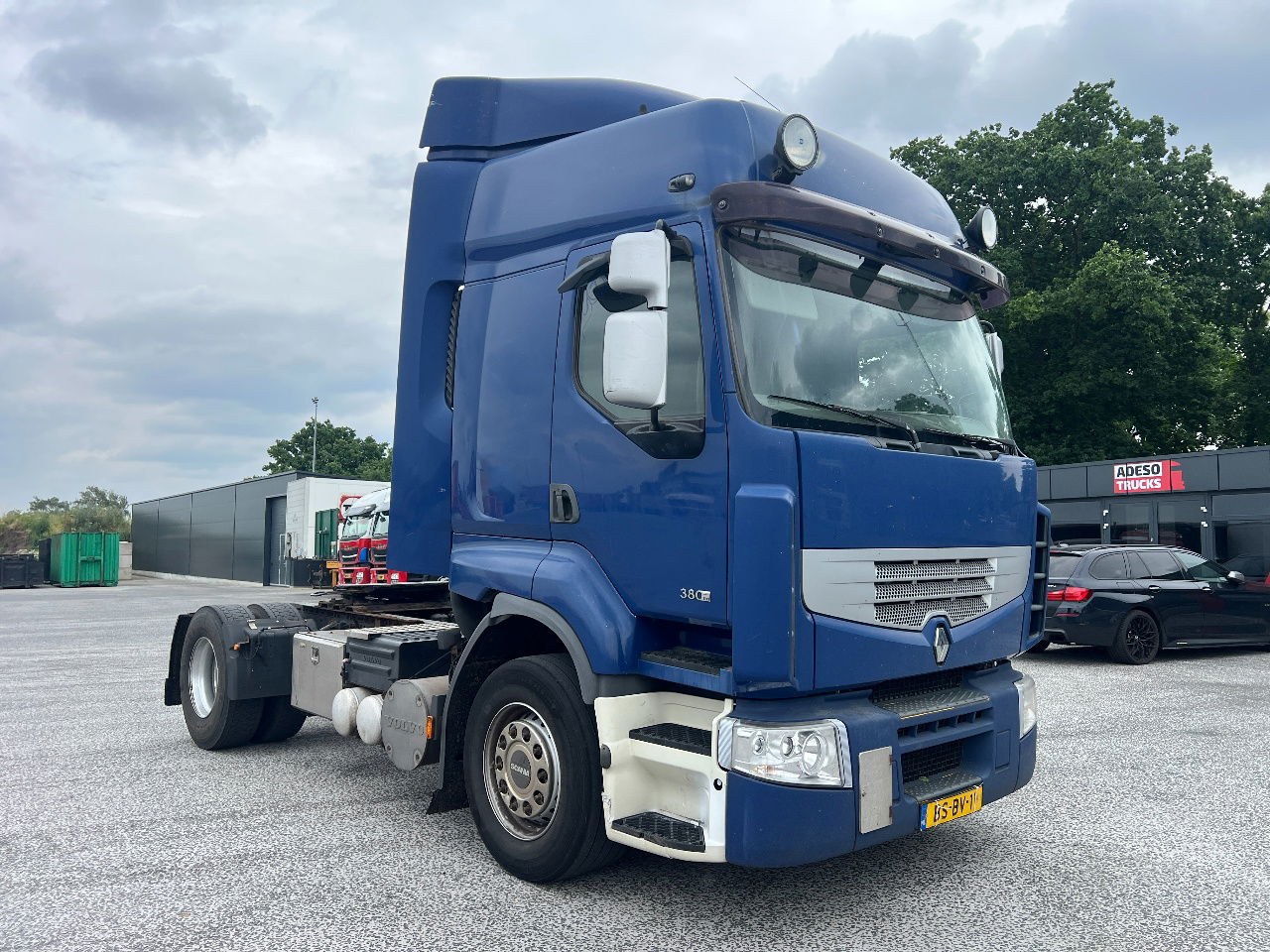 Renault Premium 380 Euro 3, NL Truck - Tractor unit: picture 2 Renault Premium 380 Euro 3, NL Truck - Tractor unit: picture 2
