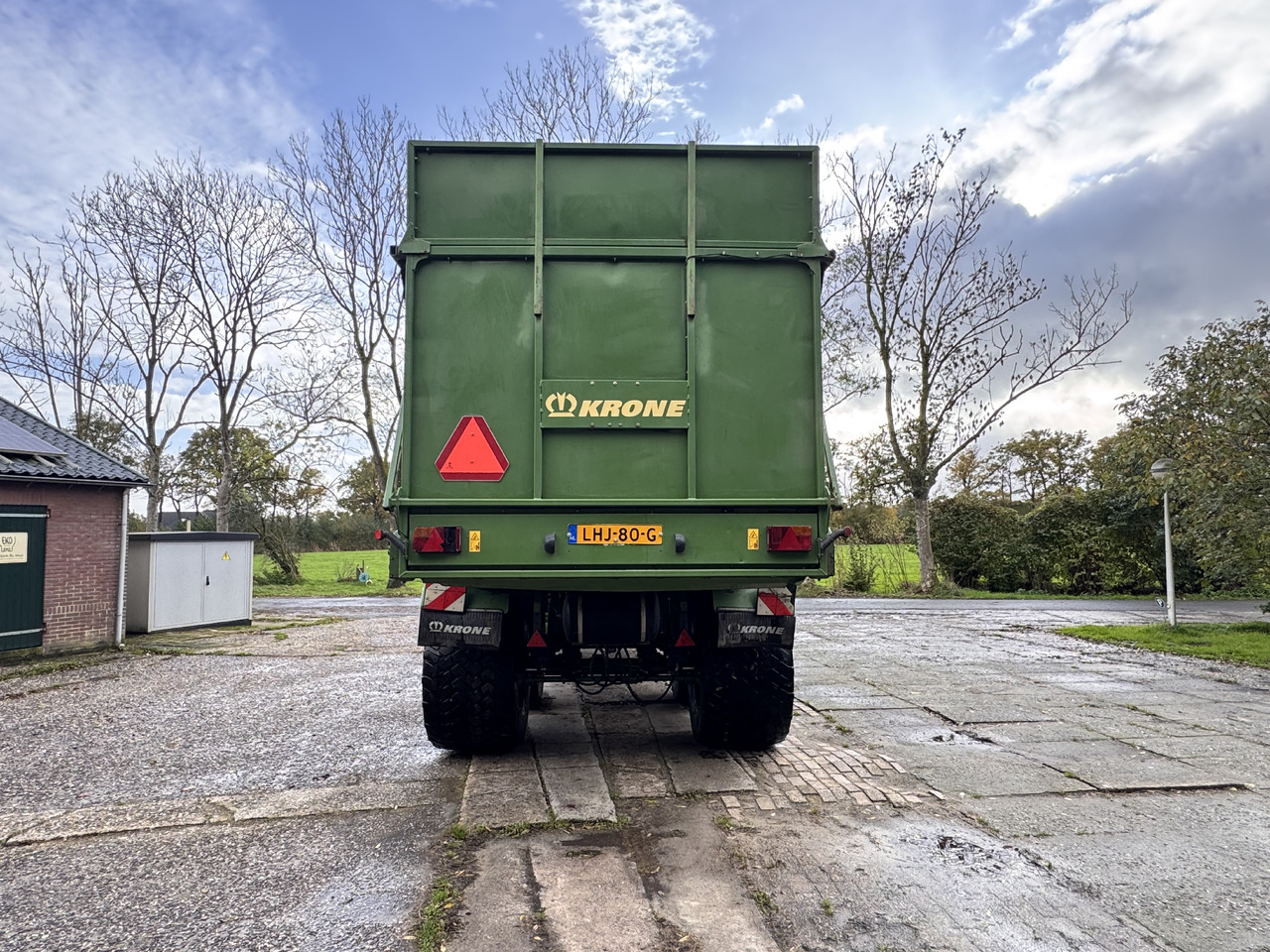 Krone MX 350 GL - Self-loading wagon: picture 5 Krone MX 350 GL - Self-loading wagon: picture 5