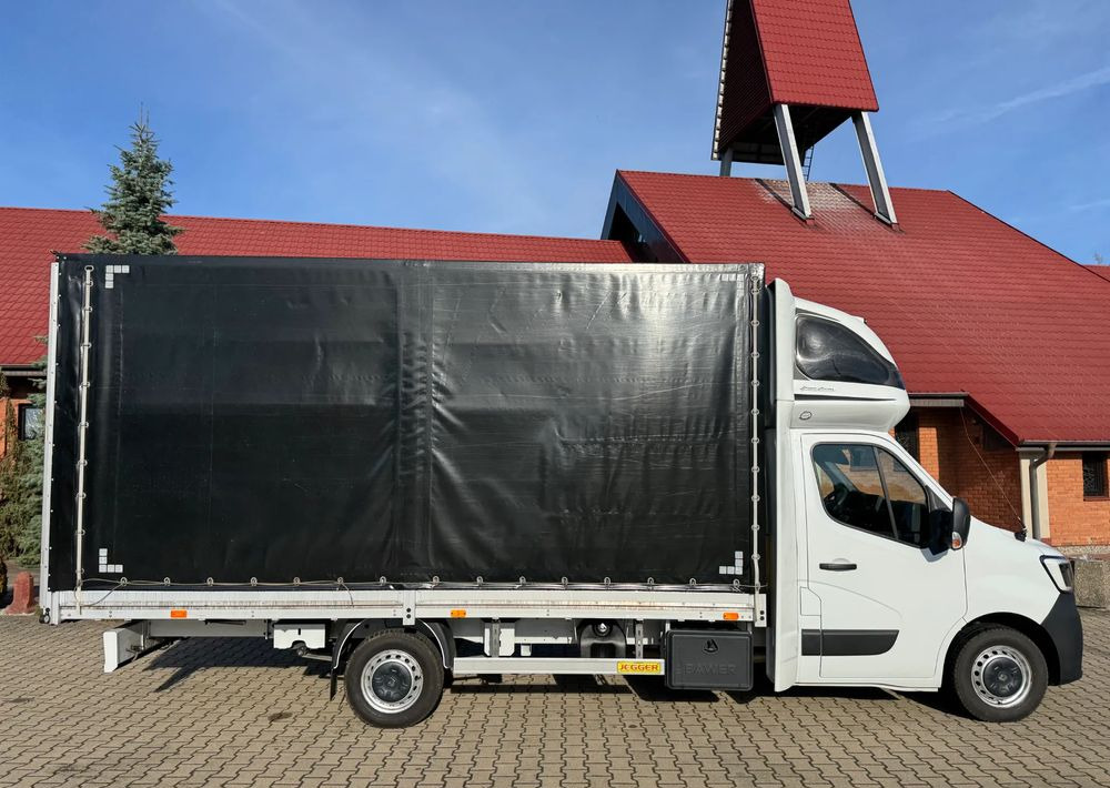 Renault Master - Curtain side van: picture 4 Renault Master - Curtain side van: picture 4