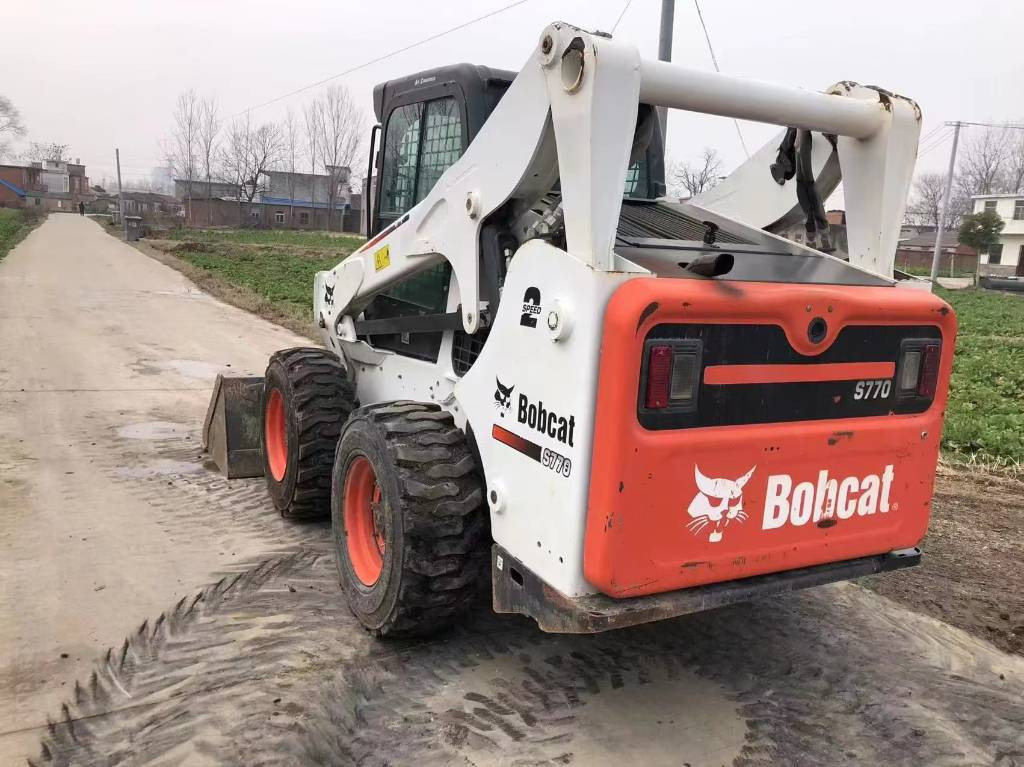 Bobcat S 770 - Skid steer loader: picture 2 Bobcat S 770 - Skid steer loader: picture 2
