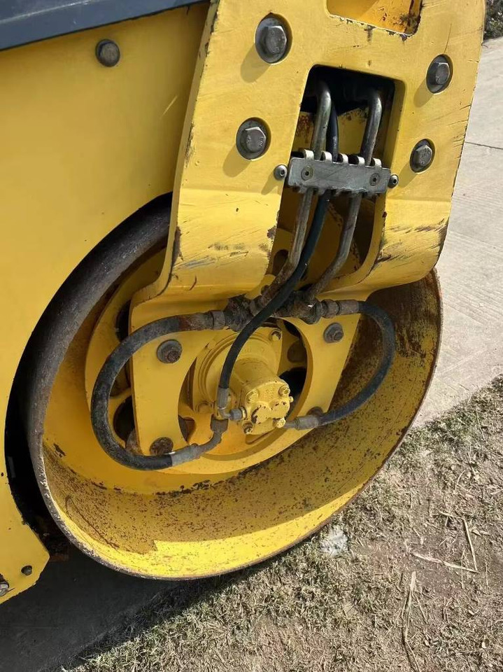 Bomag BW 100 AD - Road roller: picture 5 Bomag BW 100 AD - Road roller: picture 5
