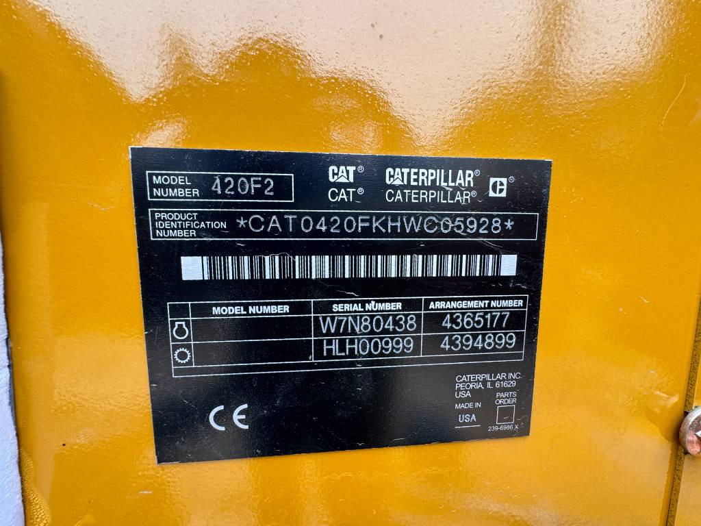 CAT 100% new CAT 420 F - Backhoe loader: picture 2 CAT 100% new CAT 420 F - Backhoe loader: picture 2