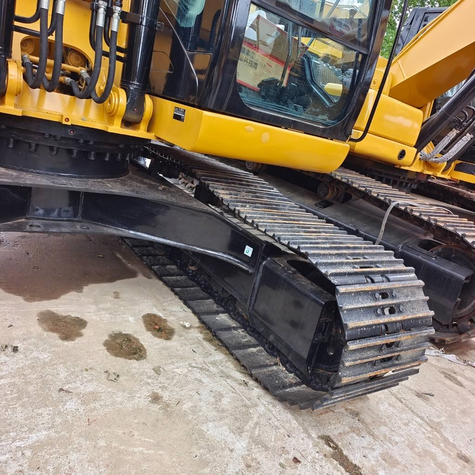 CAT 320D2L - Crawler excavator: picture 5 CAT 320D2L - Crawler excavator: picture 5
