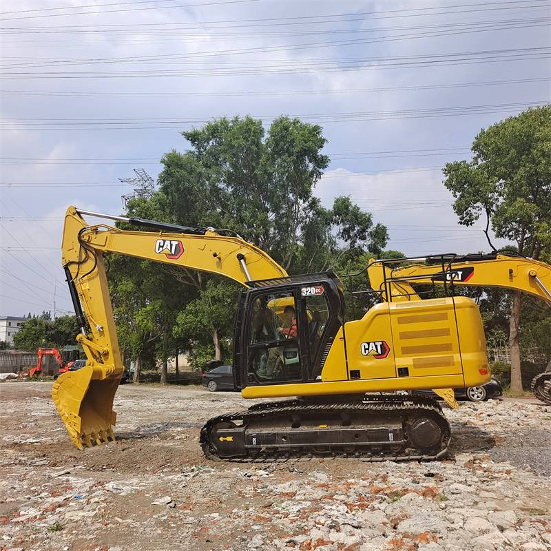Crawler excavator CAT 320GC: picture 1